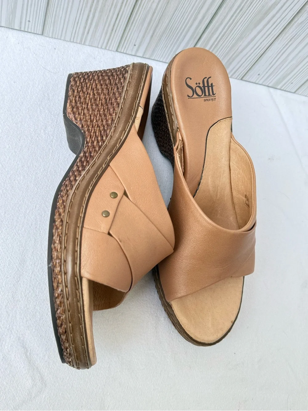 Sofft Tan Leather Wedge Sandals
